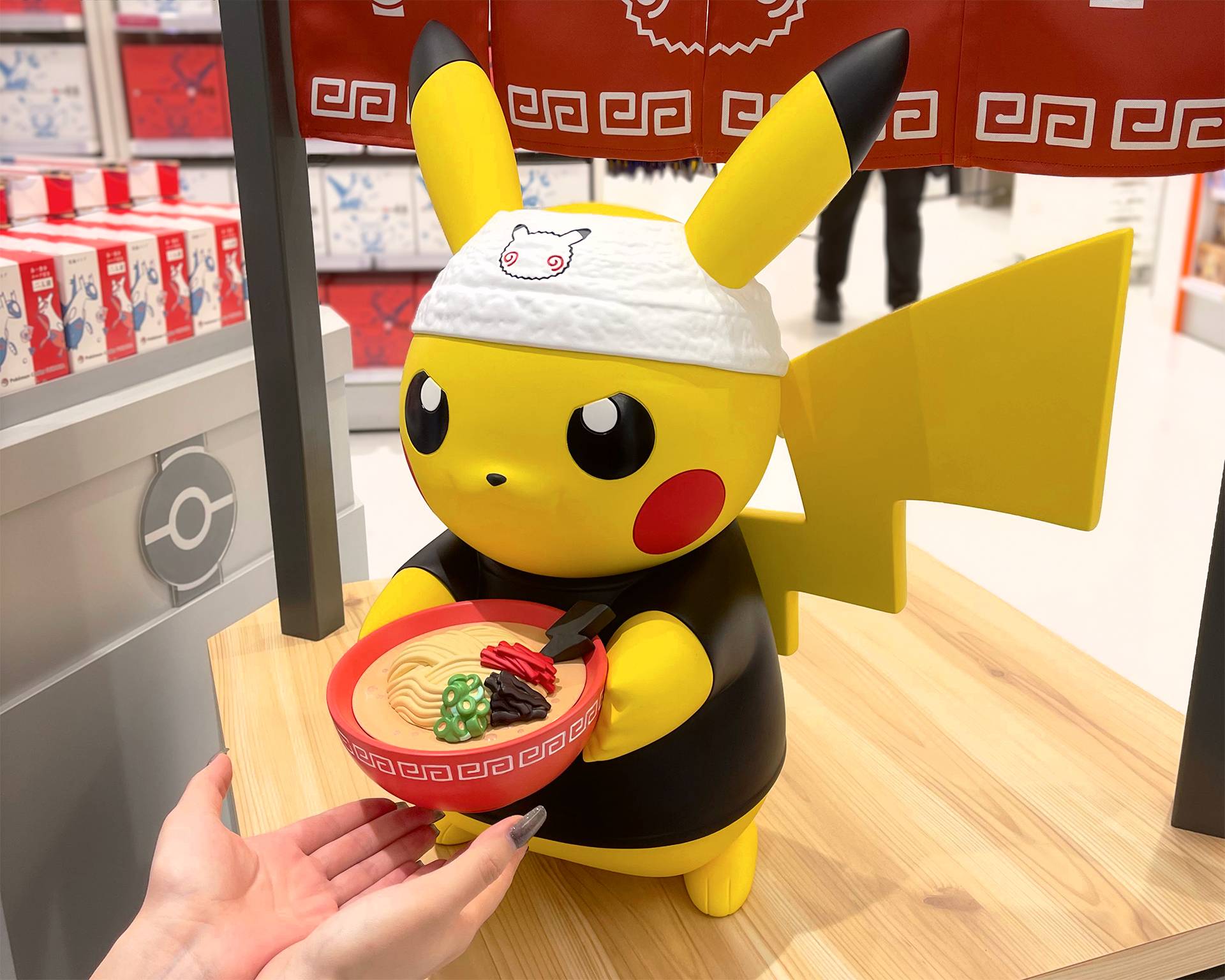 ラーメン持ってる！」ラーメン店主＆にわかせんぺいも！ポケモン