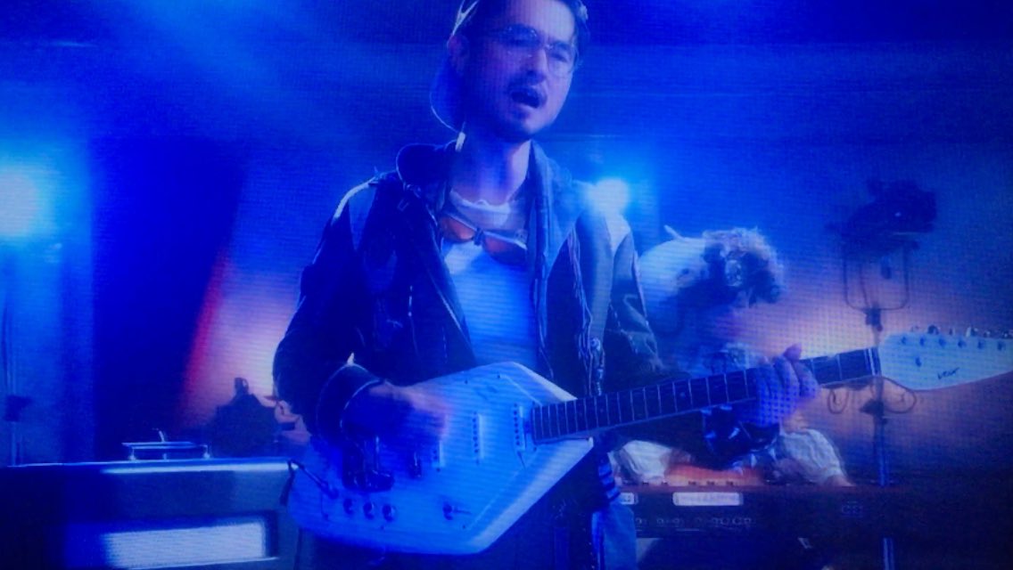 本日のロッソさんは、お似合いのVOXファントム。 (東京事変の頃のテレ