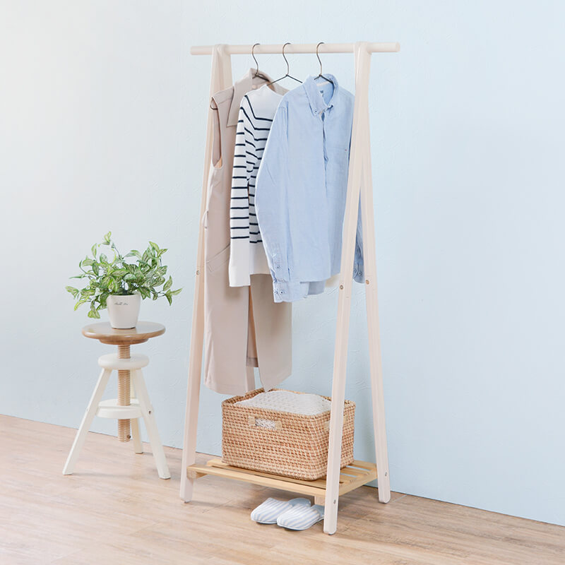 シンプルな木製ハンガーラック 棚付き [幅80] Cloth | ハンガーラック