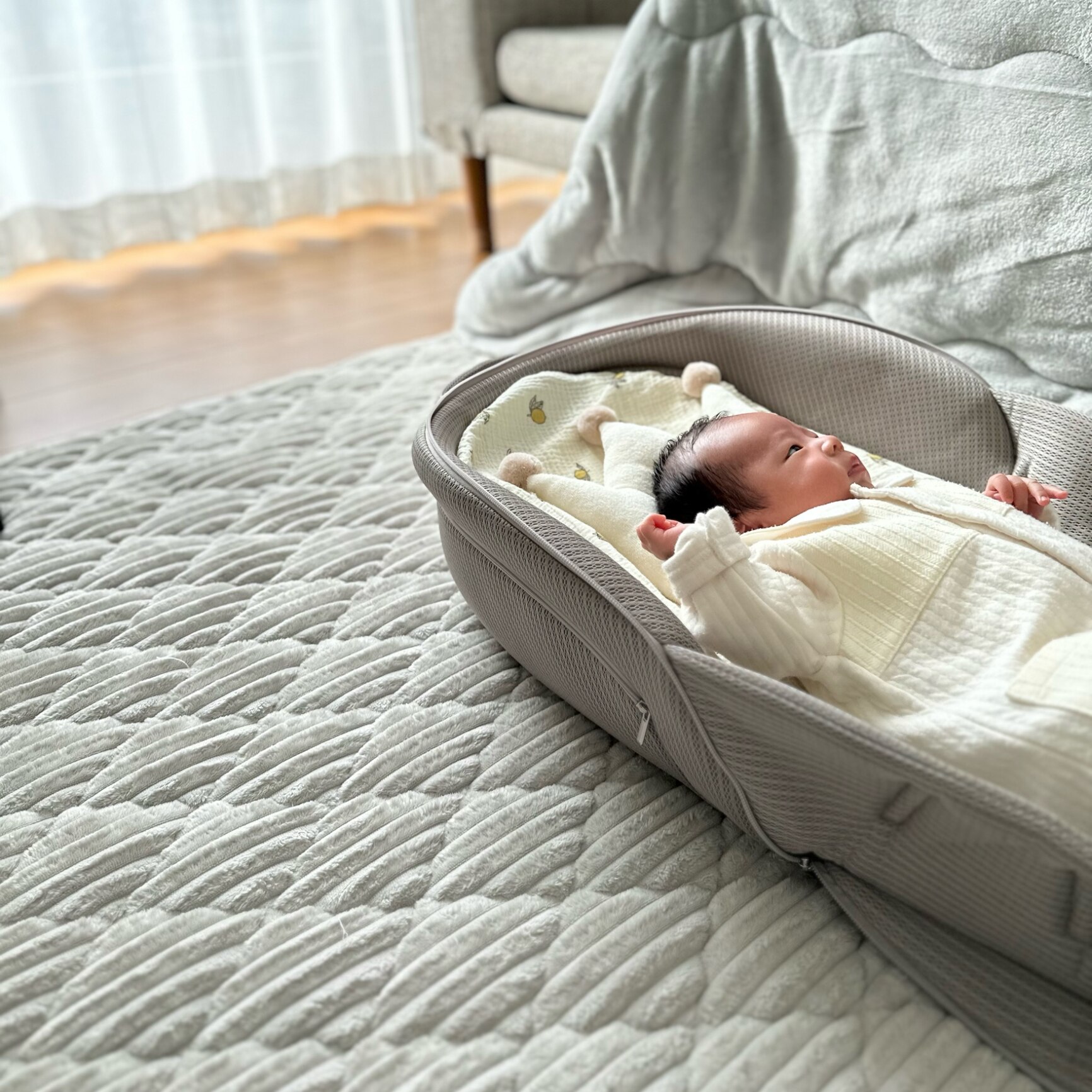 キッズデザイン賞！ ネオママイズム 新生児 折りたたみ ベッドイン