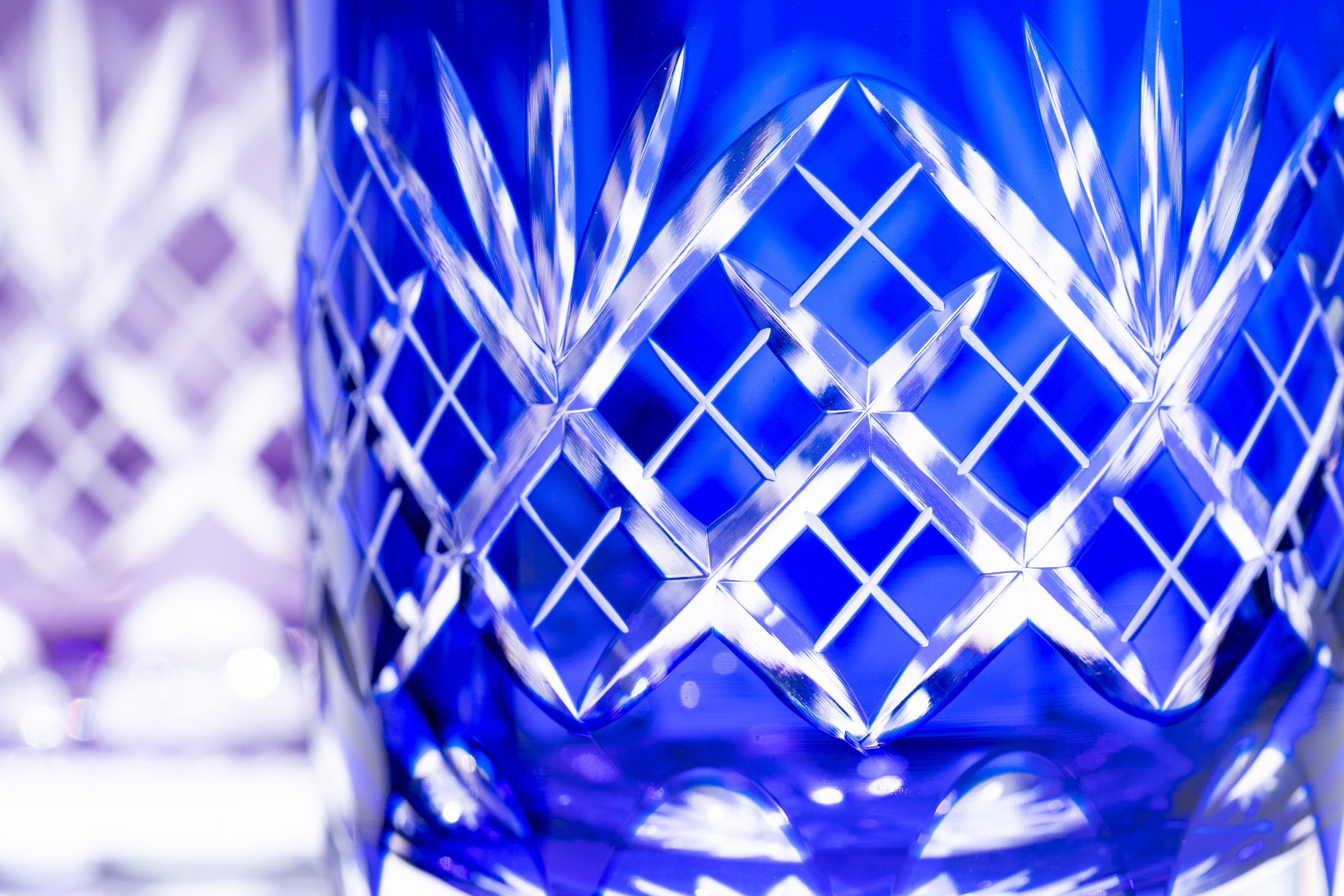 M-131-B 剣矢来重文様 オールド ルリ – 硝子工房 彩鳳