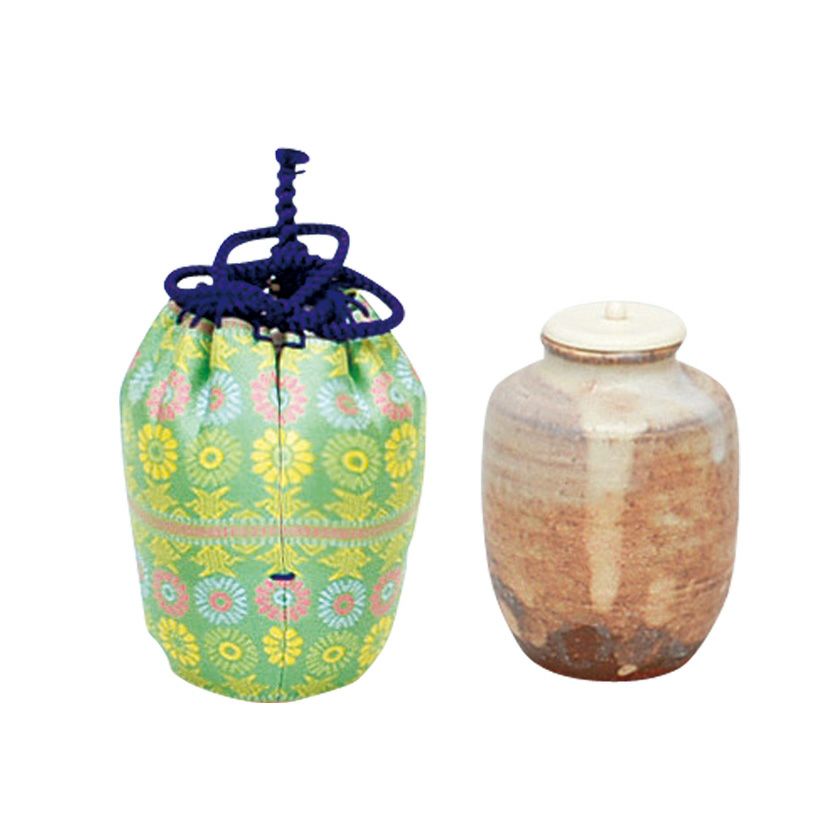 茶道具 茶入（ちゃいれ） 萩焼 肩衝茶入 仕覆：いちご、蓋 林 紅陽