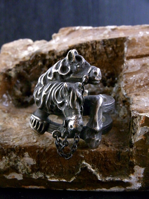 Sipka Online Shop / 「戦車 The Chariot」リング （シルバー）
