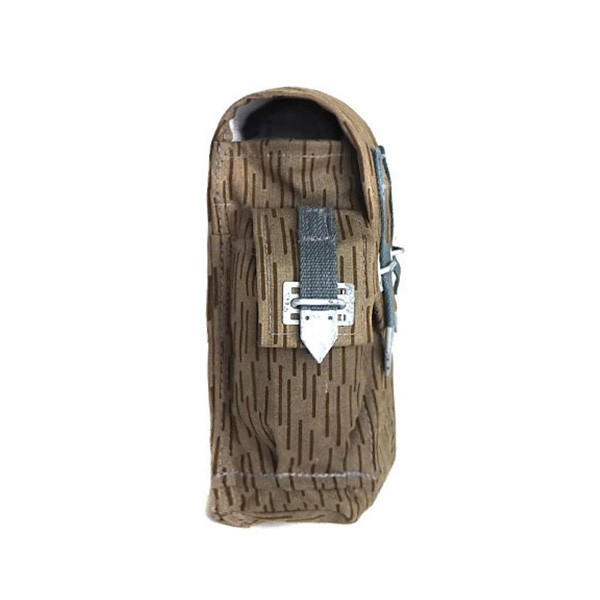 MILITARY（ミリタリー） 実物 新品 東ドイツ軍 AK マガジンポーチ