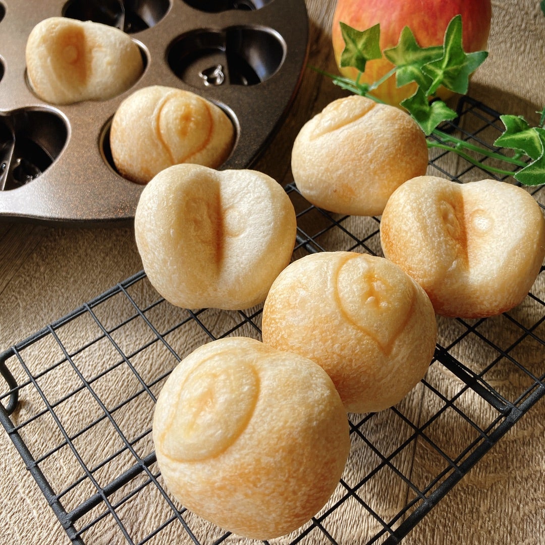 ノルディックウェアのアップル型でりんごパン | 福岡料理研究家(発酵