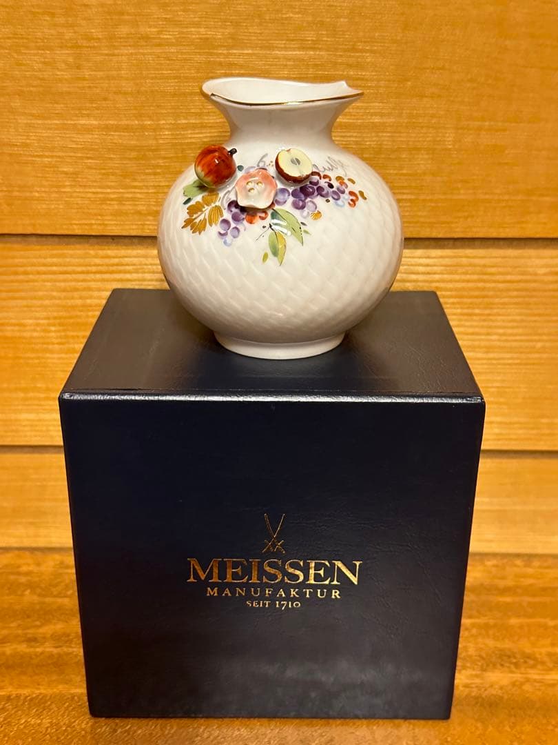 MEISSEN フルーツ装飾 花瓶 マイセン 花瓶 50315/397152 | 花瓶 | ドイツの名窯 マイセン 公式