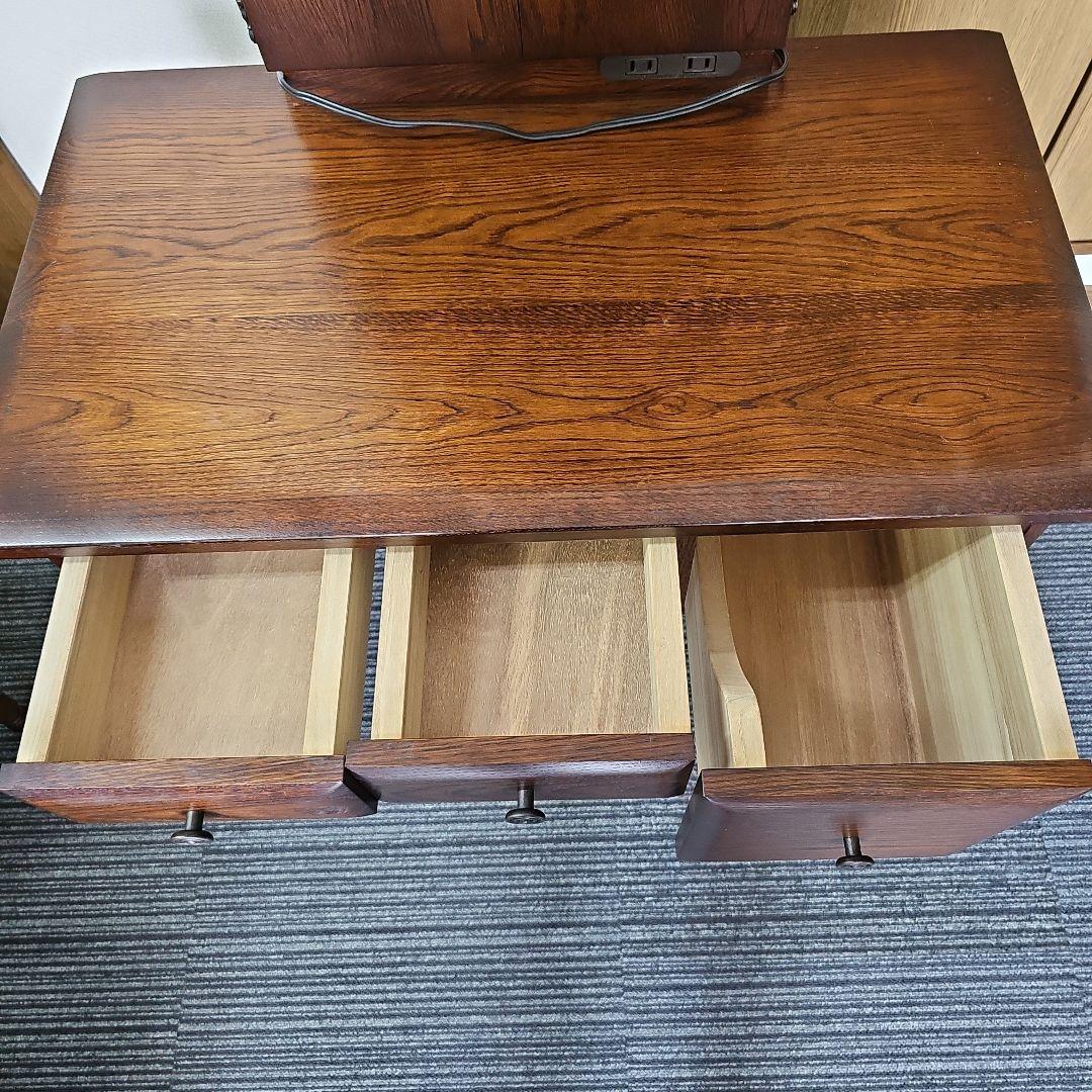 最終お値下げ！☆高級♪旭川家具 ドレッサー ☆別売りの椅子とセットです