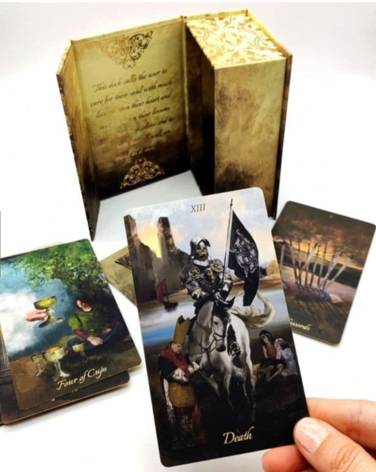 ゴールドが豪華で美しい！バロックタロット 予約商品】Baroque Gold Foil Tarot Deck【タロットカード】 | m