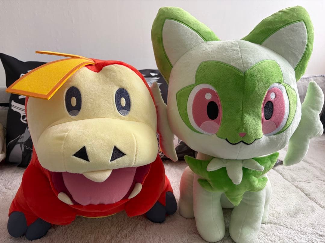 ポケットモンスター ポケモン ポケセン 等身大 ぬいぐるみ ニャオハ　ホゲータ ぬいぐるみ 等身大ニャオハ ｜【公式】ポケモンセンターオンライン