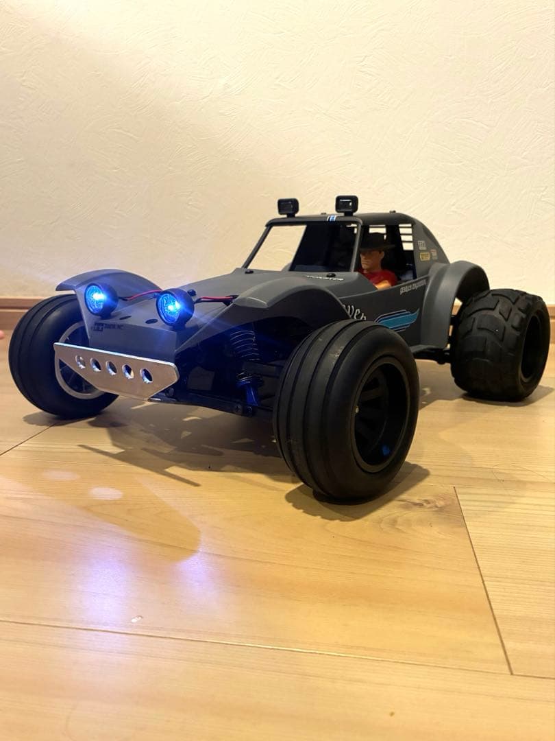 タミヤ ホリデーバキー 540モーター仕様　ヘッドライトLED付き ホリデーバギーのモーターの載せ替え | マツカワシュウトの気にするな