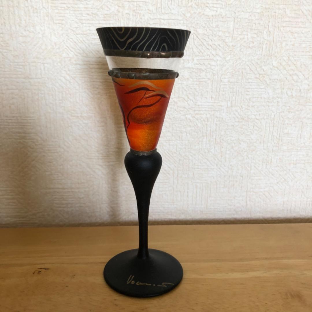 チェコ人デザイナーによるグラス 2022年は国際ガラス年 チェコでは“ガラス作品”の展示会・イベントを