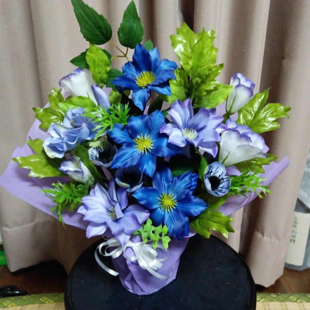 お供え花　仏花　造花アレンジ　クレマチス 楽天市場】お墓 造花 仏花 りんどうとクレマチスの花束 一対 CT触媒 お
