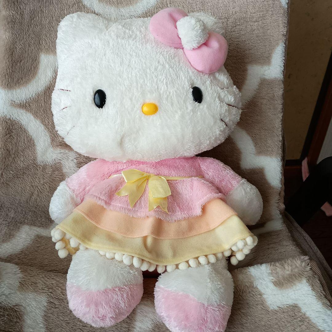 ハローキティ ふわふわぬいぐるみ 約30cm　レトロ サンリオ ハローキティ ぬいぐるみ ふわくた クラシック インテリア