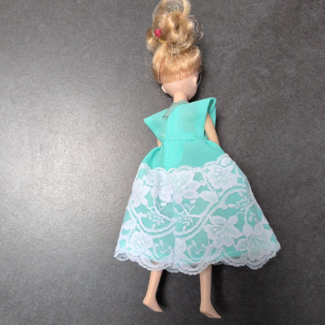 E601リカちゃんのワンピース ハンドメイド 22㌢、27㌢ドール服 - メルカリ