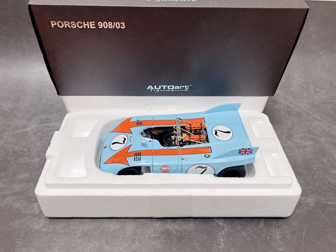 ミニカー AUTOart 1/18 signature PORSCHE 908/03 #7 Porsche 908/03 Spyder by AutoArt 1/18 diecast - YouTube