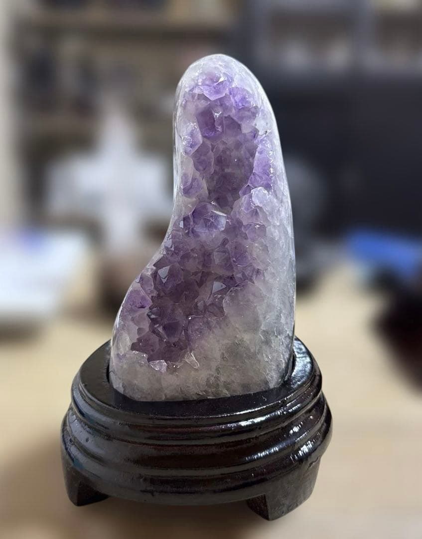 高品質　アメジスト　原石　クラスター　約1.2kg 台座付 アメジスト クラスター ウルグアイ産 原石 amethyst 台座付属 花型