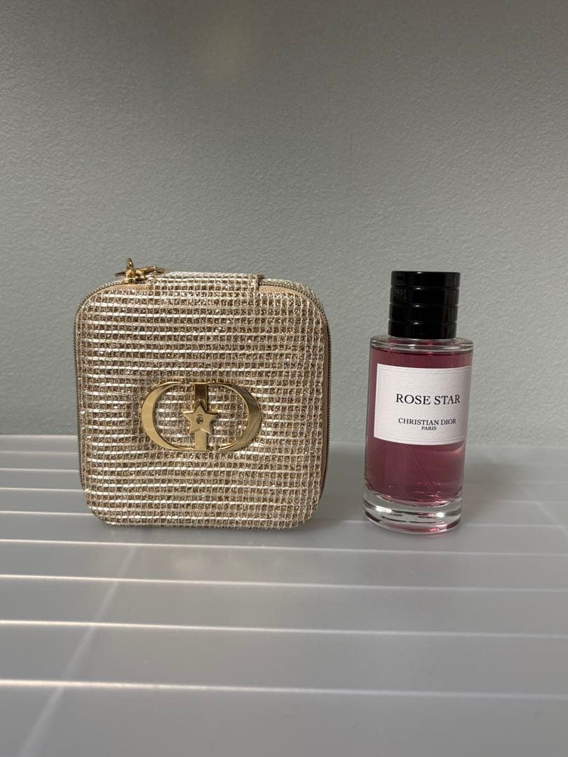 DIOR ROSE STAR ローズスター 50ml おまけ品 Rose Star: Unisex Eau de Parfum with Floral and Ambery Notes | DIOR HK