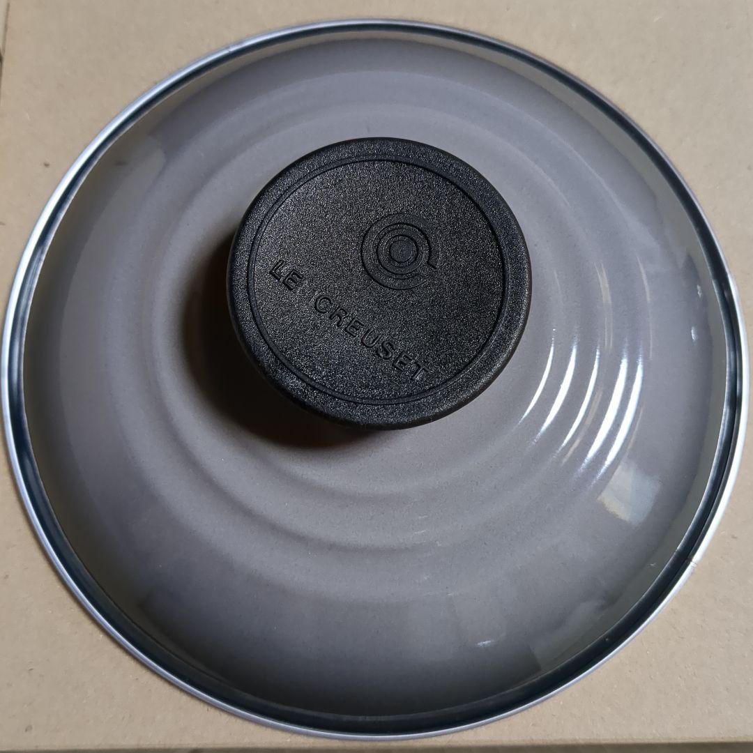 新品-未使用　LE CREUSET 16cm 2.1Lソースパン ル・クルーゼおまとめ】EOS ソースパン 16cm 各種 | LE CREUSET