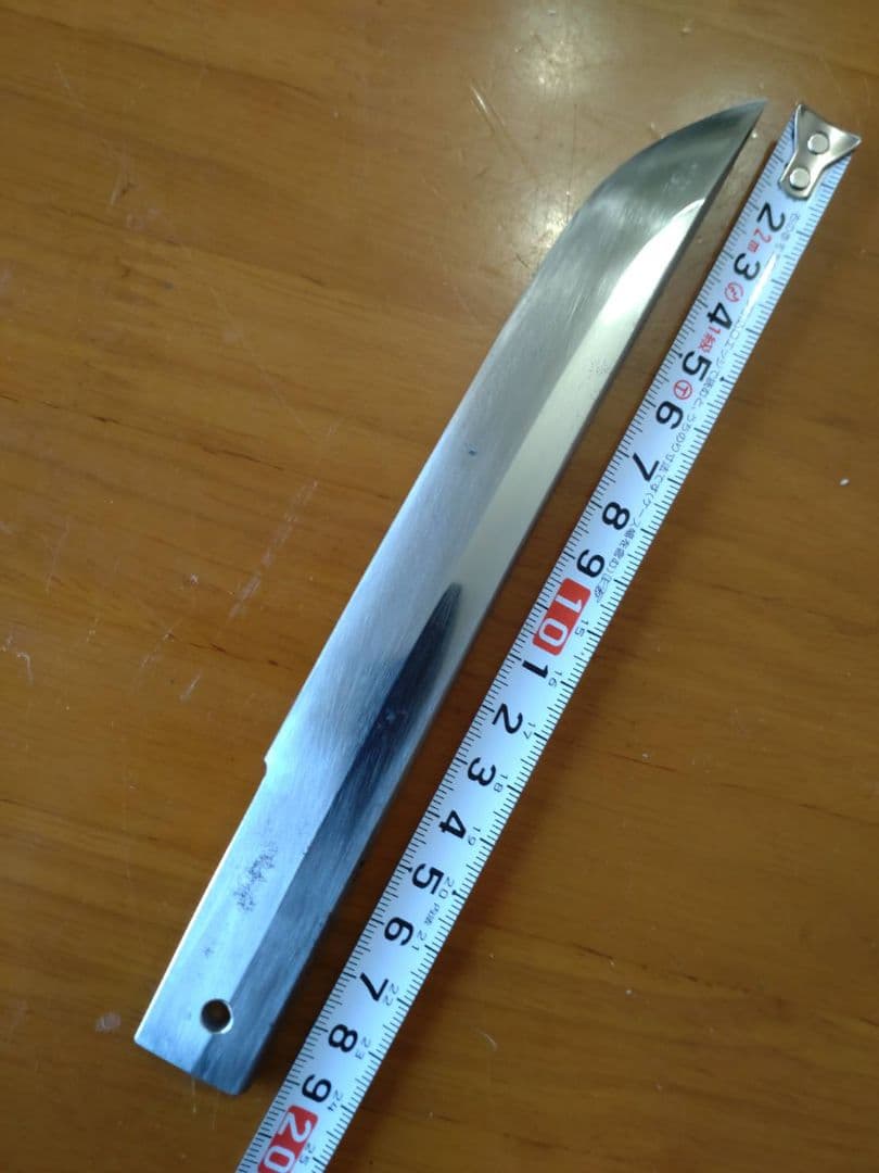 日本刀　残欠　切先部、刃長14.7cm合法サイズです。竹細工刀の材料に 日本刀 残欠 切先部、刃長14.7cm合法サイズです。竹細工刀の