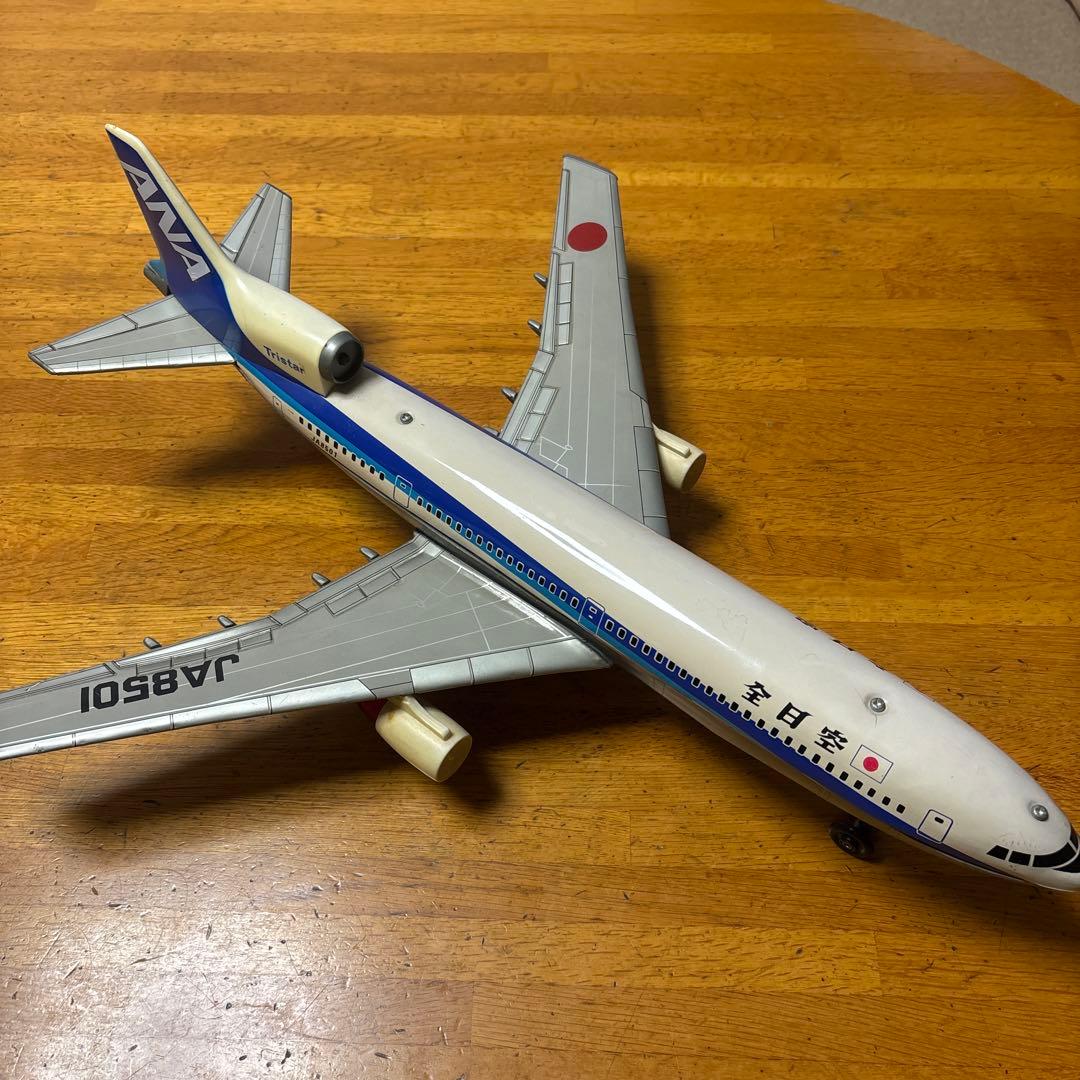 ANA 全日空　航空機　アルミ　モデル　JA8581 機体記号 : JA8152 (ANA) 航空フォト(飛行機 写真・画像) | FlyTeam