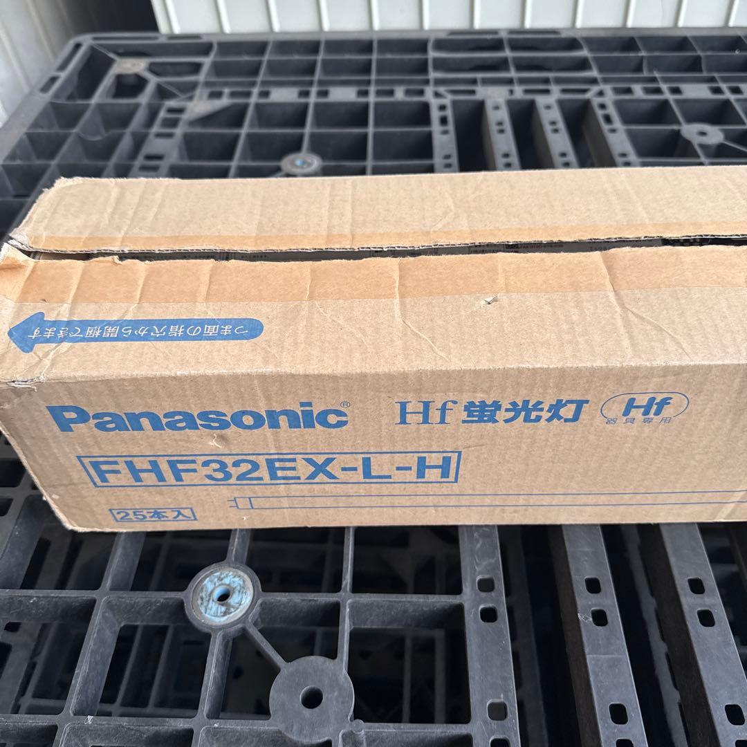 Panasonic FHF32EX-L-H [パルック電球色]Hf蛍光灯 20本 Panasonic（パナソニック） Hf蛍光灯 FHF32EX-N-HF3D 25本入