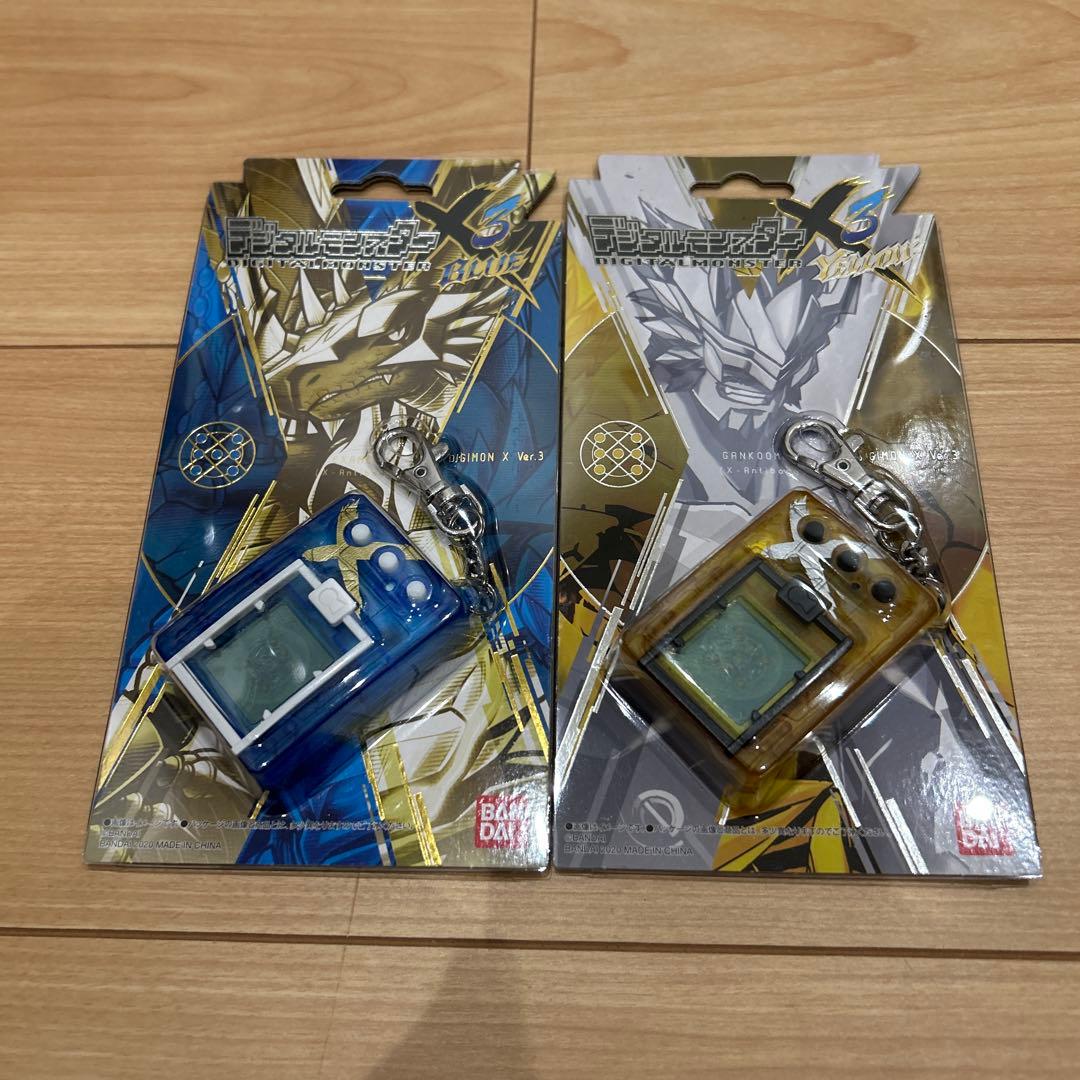 デジタルモンスター X ver.3 イエロー & ブルー 2個 セット 携帯液晶玩具「デジタルモンスターX Ver.3 イエロー／ブルー」と公式