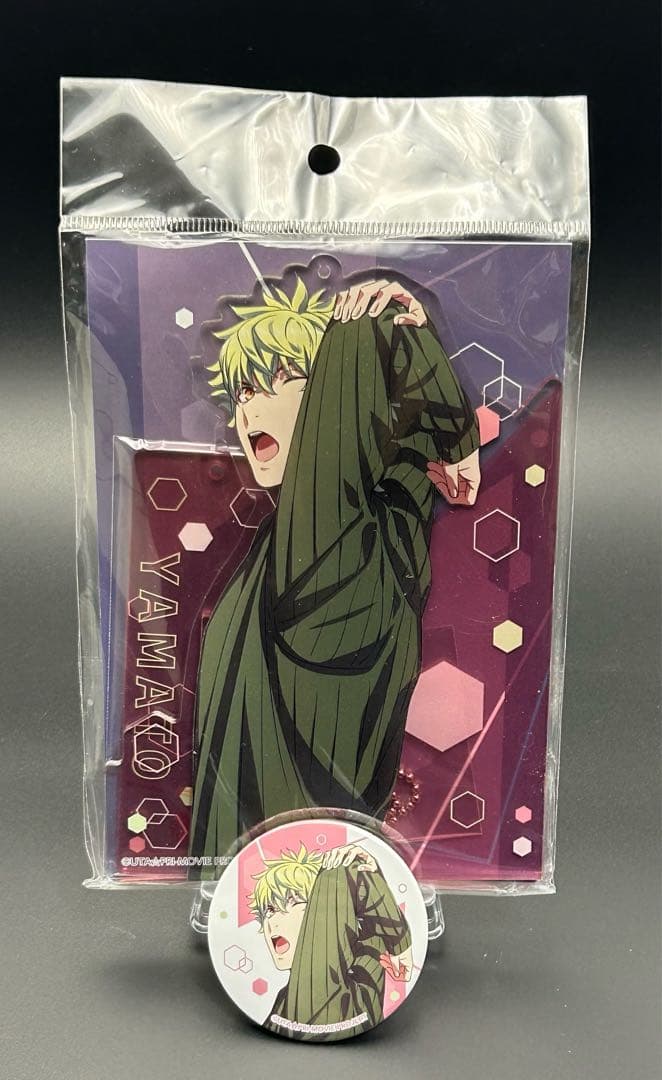 劇場版 うたの☆プリンスさまっ♪ 日向大和 アクリルキーホルダー+缶バッジ うたの☆プリンスさまっ♪ HE☆VENS ホログラム缶バッジ HEAVEN SKY