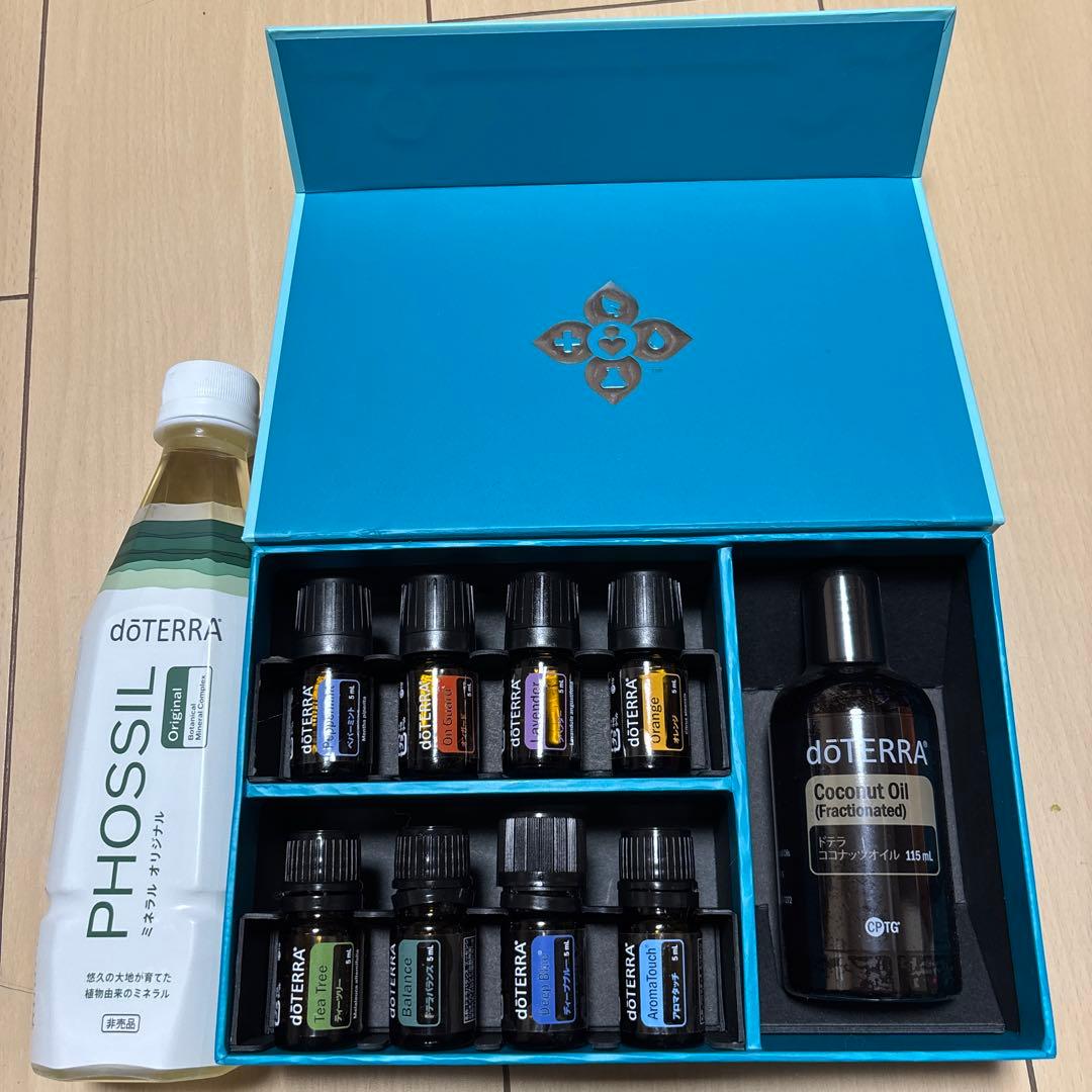 大幅値下げ‼️ミネラル付き❣️ doTERRA ドテラタッチ　ドテラアロマタッチ アロマタッチキット | doTERRA Essential Oils