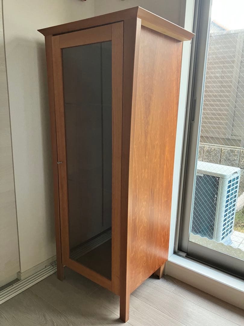 Bo Concept 木製キャビネット ガラス扉 Lund ガラスキャビネット | Glass cabinet | Lund | Morten Georgsen