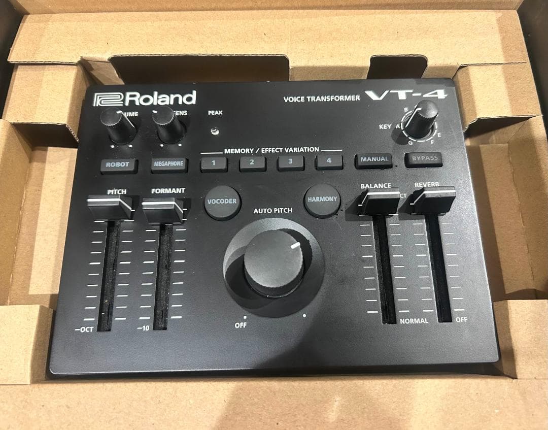 ROLAND VT4 ボーカル・エフェクター AT2020マイク Amazon | Roland ローランド/VT-4【コンデンサーマイクセット！】Voice