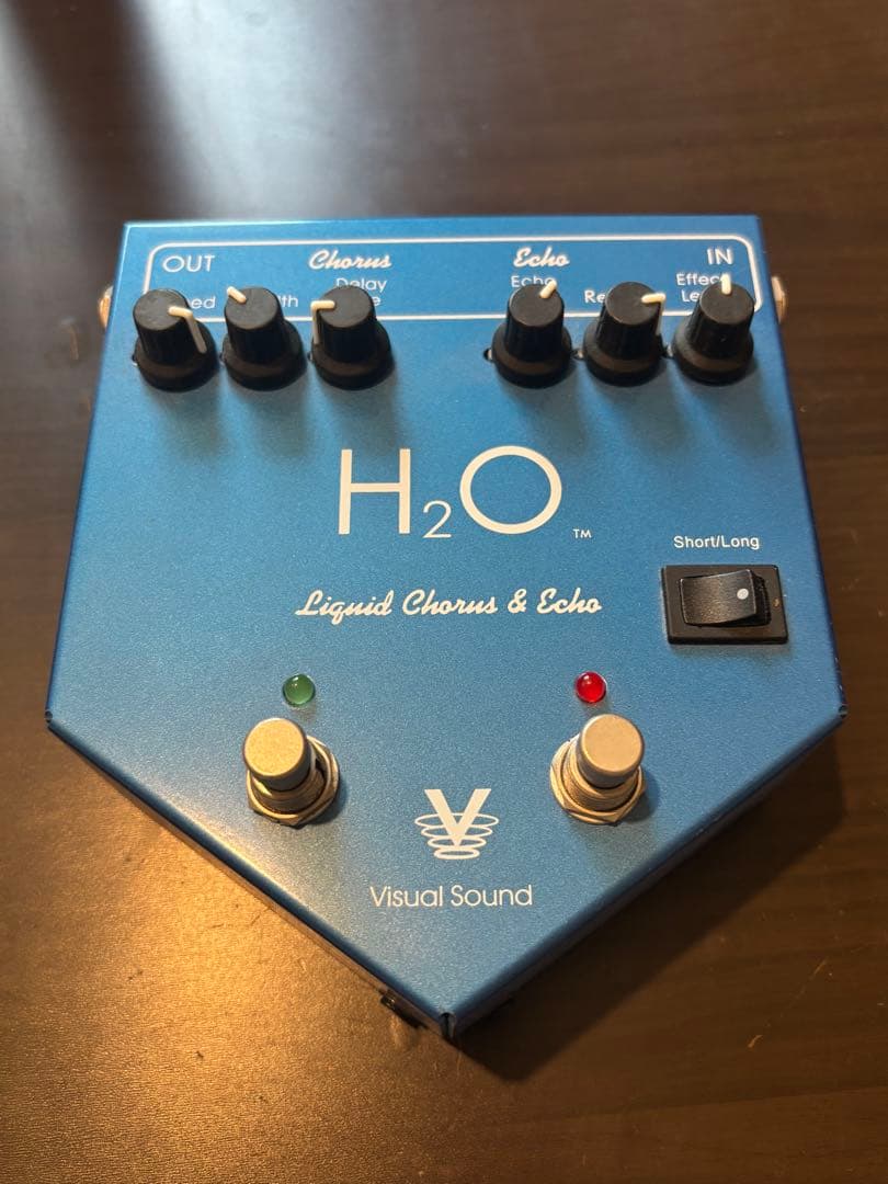 ギター Visual Sound H2O Visual Sound H2O Chorus and Echo / Delay Version 1 Effects Pedal