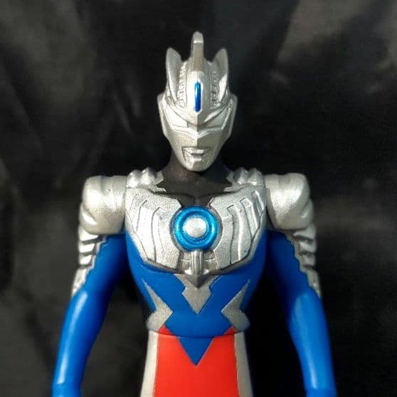生産終了】 ウルトラマンオーブ・エメリウムスラッガー ソフビ 500