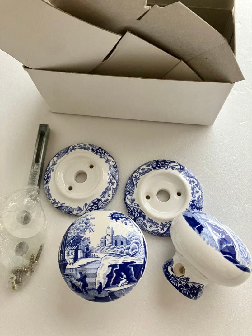 未使用　限定品　廃盤　希少　レア　スポード　ブルーイタリアン　陶製ドアノブ スポード ブルーイタリアン トリオセット | ブランド洋食器専門店ル