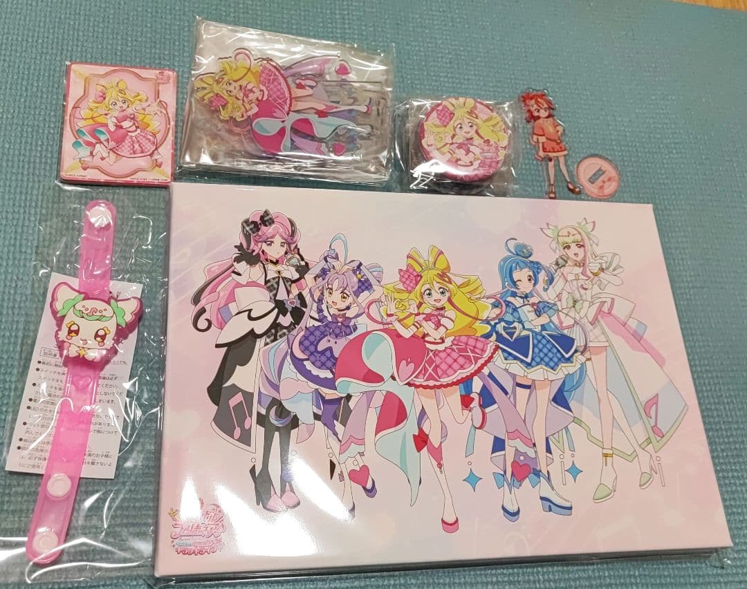 キミとアイドルプリキュア 映画　ビックカメラ　ソフマップ特典セット 映画キミとアイドルプリキュア♪ お待たせ！キミに届けるキラッキラ