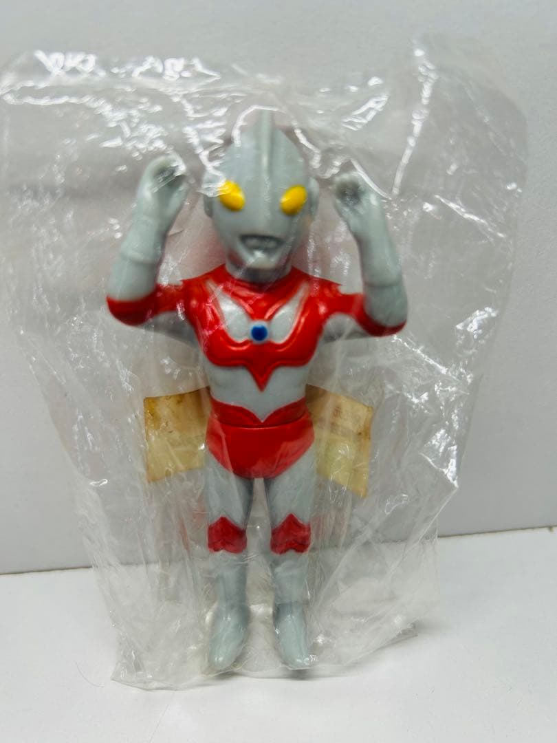 やまなや　帰ってきたウルトラマン　ミニソフビ 未開封　ウルトラマン やまなや／帰ってきたウルトラマン（初期 グレー） | 新潟の大人も子供