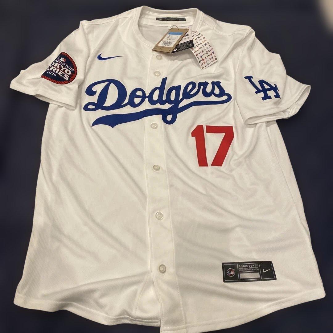 大谷翔平　ユニフォーム　ジャージ　東京シリーズ　Mサイズ　限定品　M 新品未使用 MS】超限定版！大谷翔平 シティ・コネクト・ジャージー ナイキ社製