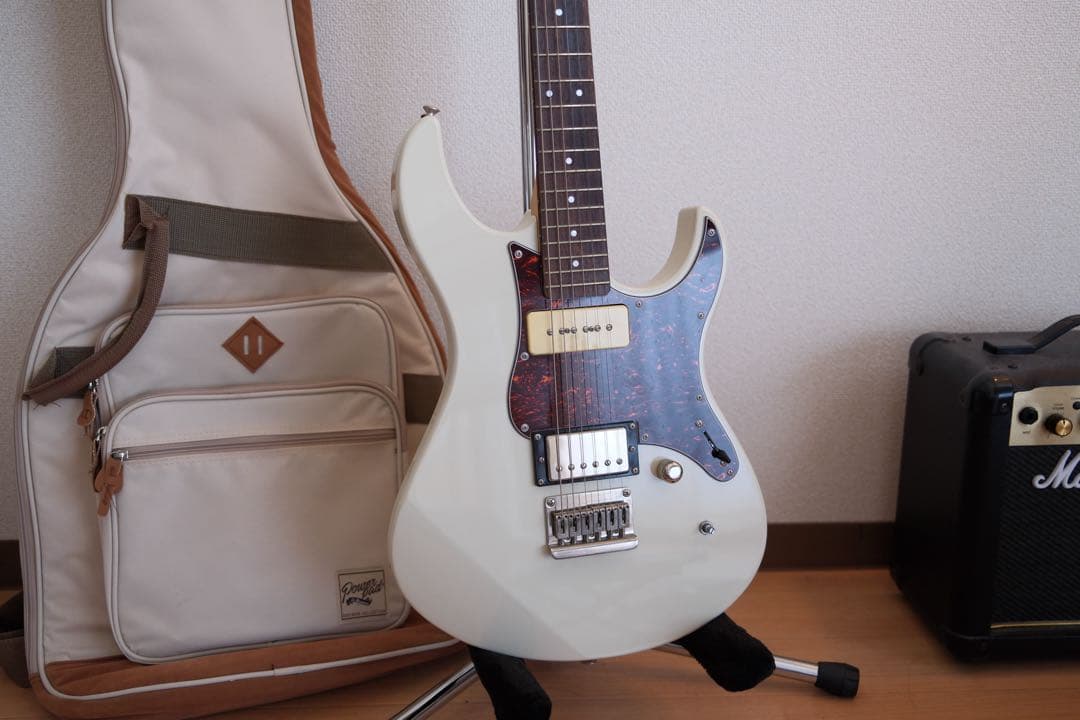 YAMAHA PACIFICA 311ホワイト エレキギター(ギターケース付き) YAMAHA PACIFICA311H VW エレキギター ヴィンテージホワイト ヤマハ