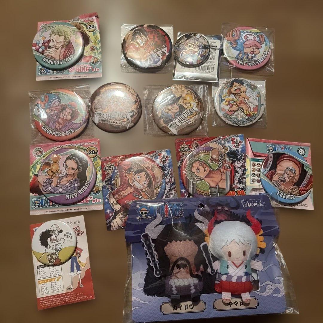 ワンピース 缶バッジ 15個セット ポーチ付き ONE PIECE』コレクション缶バッジ “AUTUMN” 第1弾 （全
