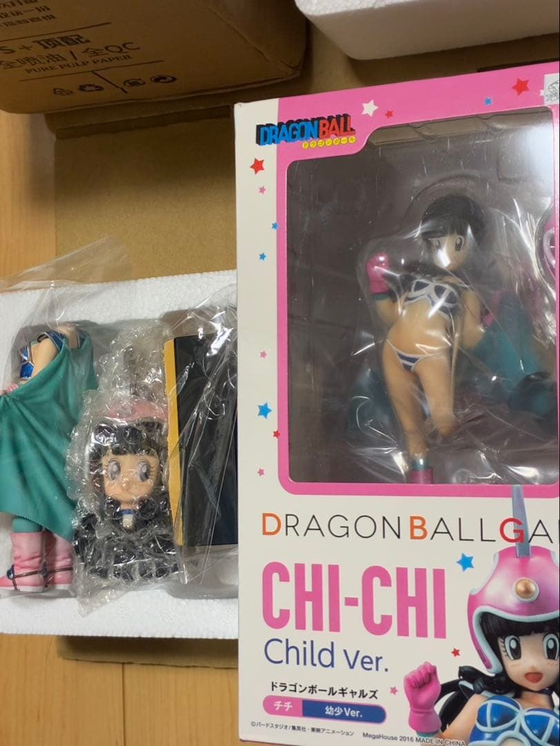 ドラゴンボール　CHIーCHI 2体セット　新品未使用品。 Dragon Ball Z - CHI CHI - Action Figure (2000 Irwin Toys Series 3