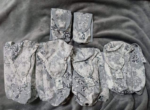 実物ロシア軍　ポーチセット Amazon | 【実物】ロシア軍 Techincom製 VDV 空挺部隊 飯盒 ハンゴウ