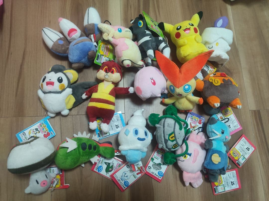 Myポケモンコレクション　ぬいぐるみ　まとめ売り myポケモンコレクション ぬいぐるみ28体まとめ売りセット - メルカリ