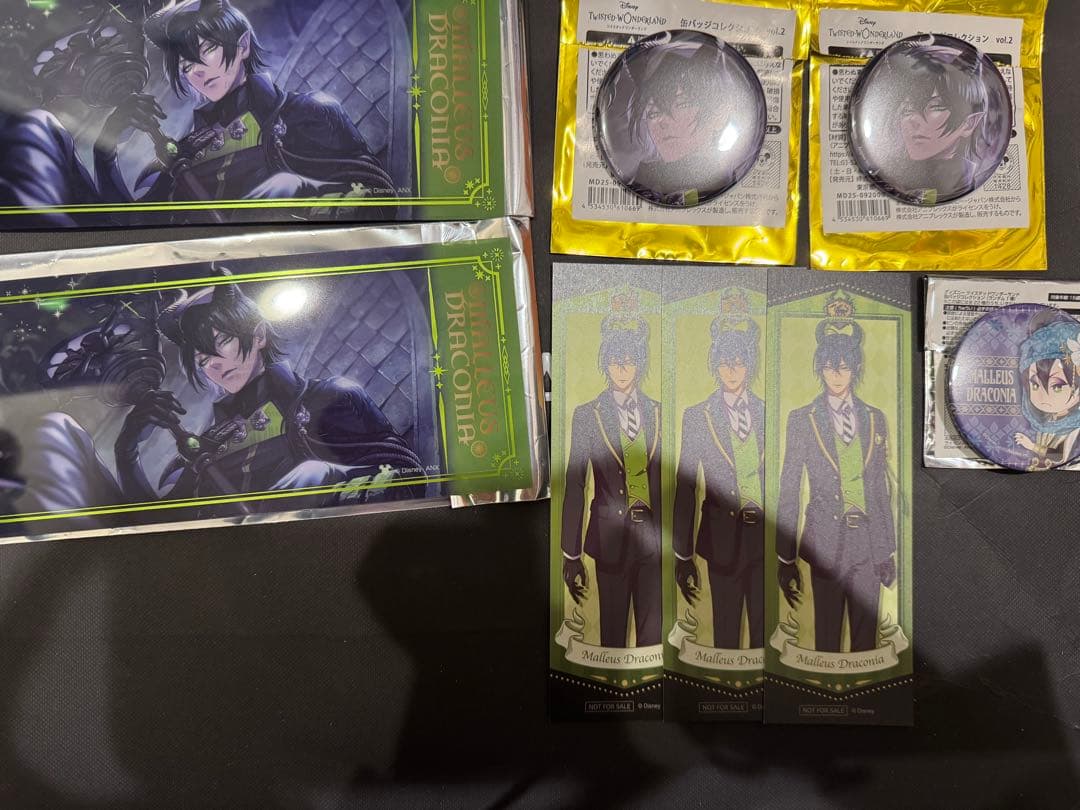 ツイステ ポップアップ AGF クリアカード 缶バッジ マレウス ディアソムニア ツイステ ポップアップ マレウス ブレイジングジュエル 缶バッジ