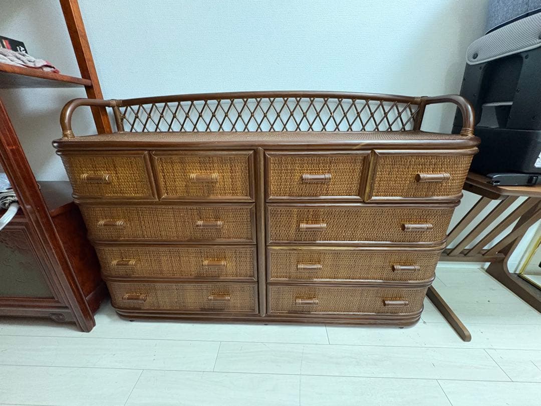 昭和レトロ ラタンチェスト サイドボード サイドチェスト 4段10杯 古家具 東谷 チェスト 4段5杯 エスニック調 ラタン張り 幅80cm （ 収納 引出し