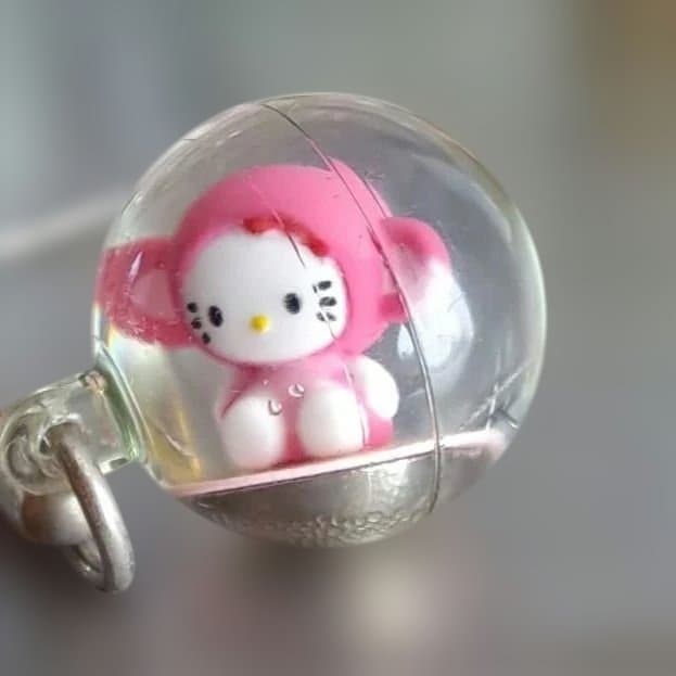 d*9様 ハローキティ　変身おサル　ウォーターボール　根付け d*9様 ハローキティ 変身おサル ウォーターボール 根付け d*9様 ハロー