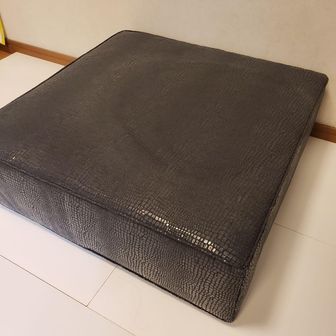 38500円 HUKLA フロアクッション　600✕600×200 SHOWROOM限定】キュービックスツール ・シートクッション発売｜国産