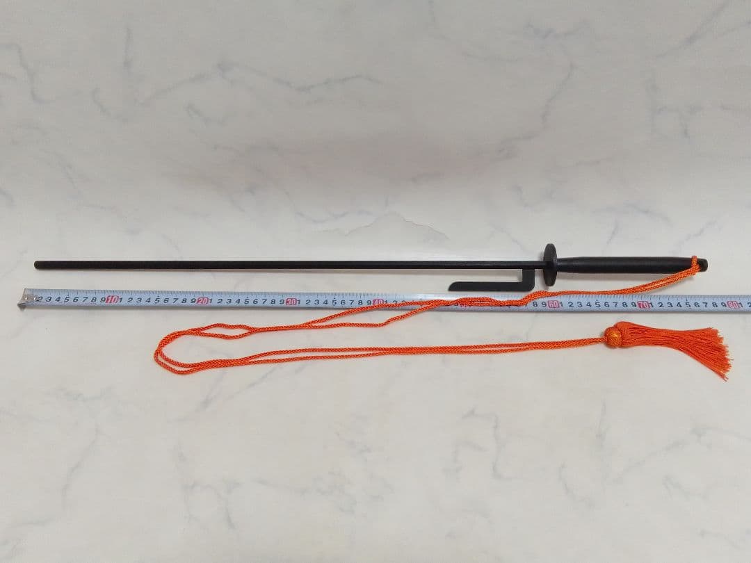 尾形刀剣 十手 打ち払い十手 鉄製 全長約77cm 重量約860g 武具 金属製 楽天市場】武具 十手 武道具 48CM 銀色 鉄製 0.75KG : 王様の愛物