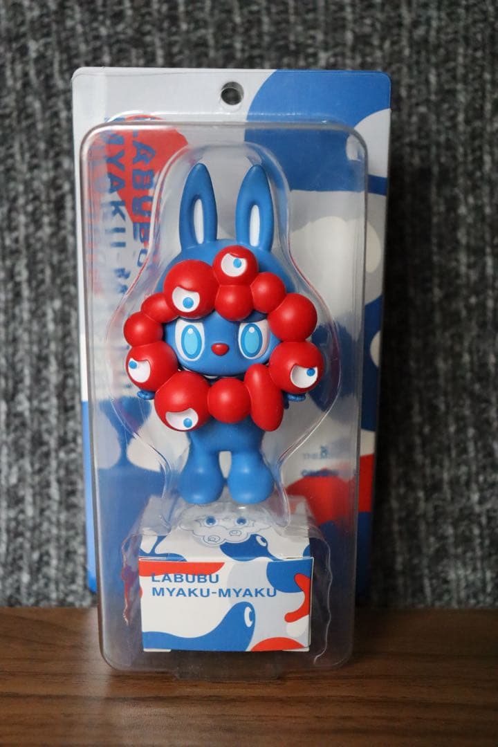 ラブブ　ミャクミャク　コラボフィギュア ミャクミャクがラブブとコラボ】特製フィギュアの入手方法は？（大阪
