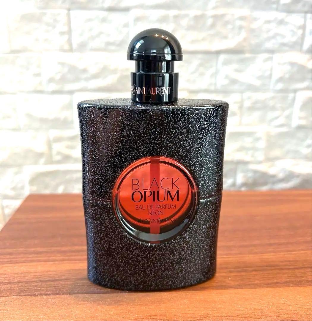 香水(女性用) Yves Saint Laurent Black Opium Neon 75ml Black Opium Neon – Valencia