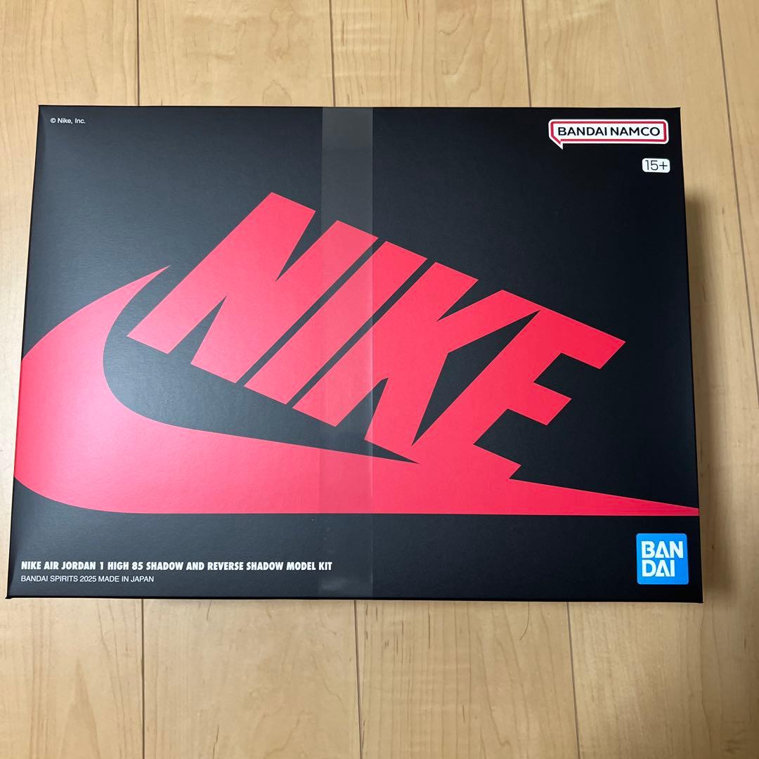 NIKE AIR JORDAN 1 HIGH 85 SHADOW フィギュア 抽選販売】NIKE AIR JORDAN 1 HIGH 85 SHADOW AND REVERSE SHADOW