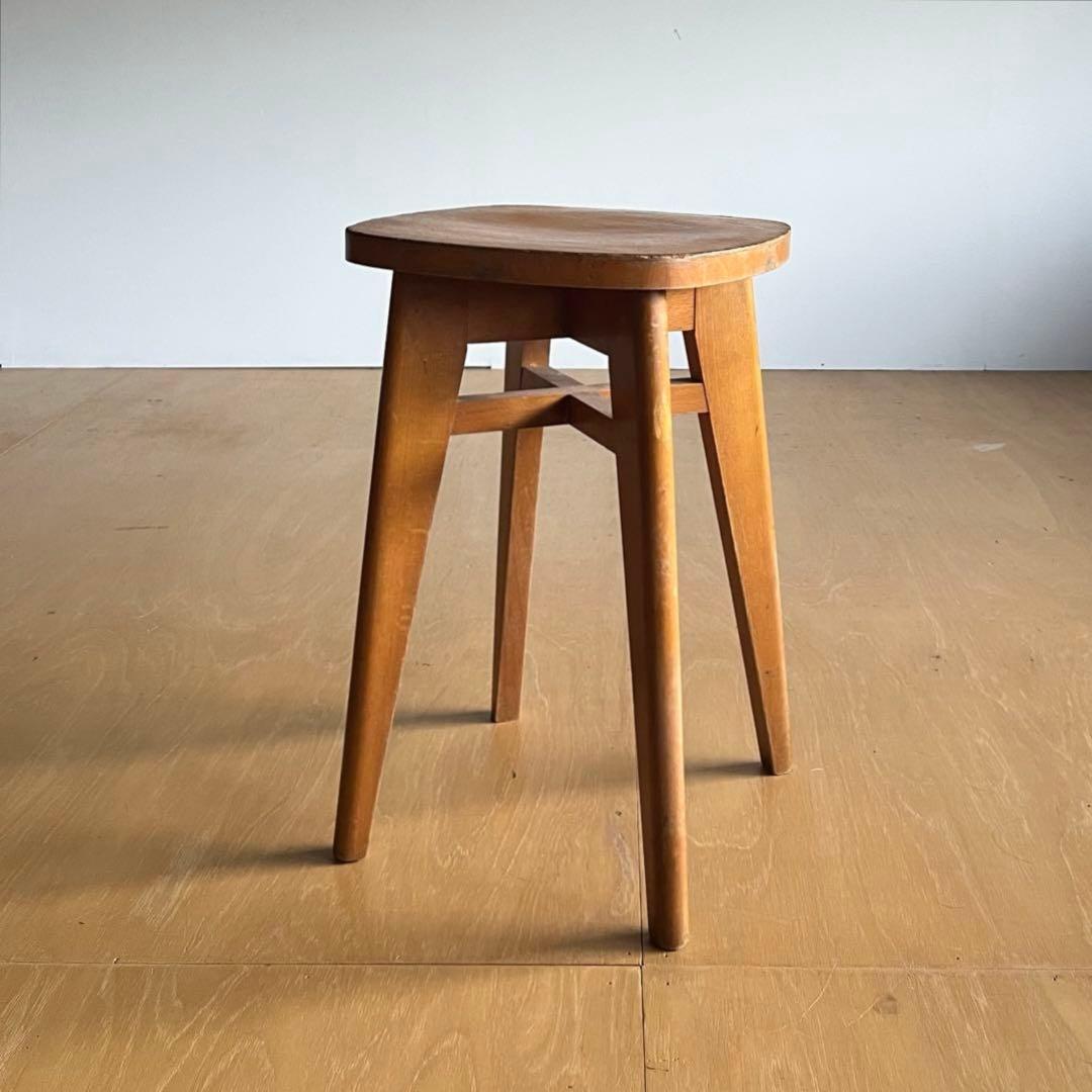 French Vintage Stool フレンチ ヴィンテージスツール シャビーな白ペイントの可愛いスツール（高さ44cm） フランス